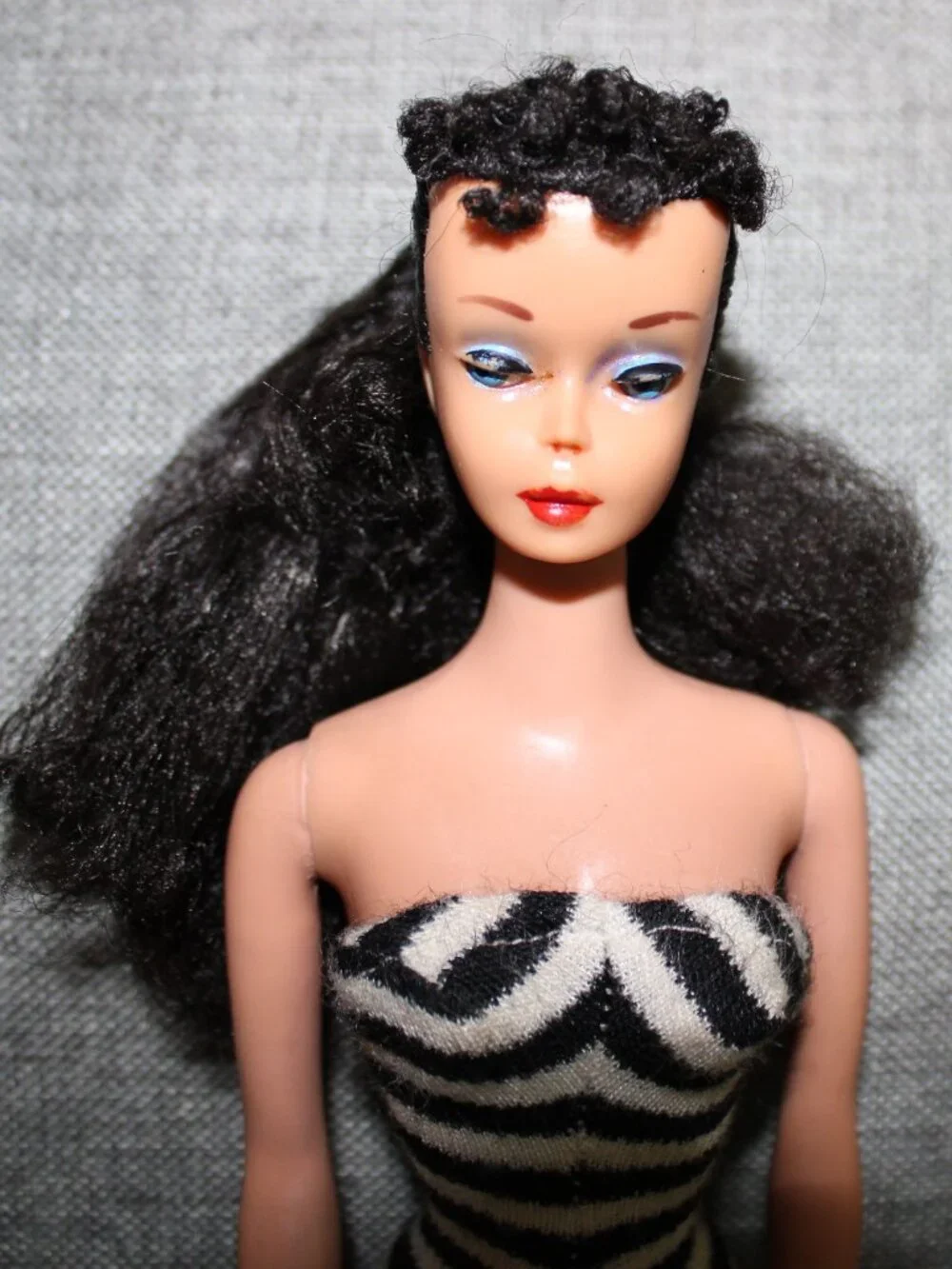 Vintage #4 Barbie Doll Solid Body Brunette Ponytail No Green Ear, Excellent